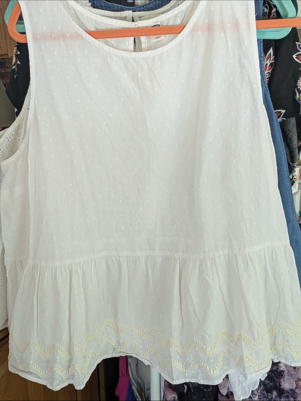 Old Navy White Sleeveless Swiss Dot Peplum Tank with Embroidered Hem